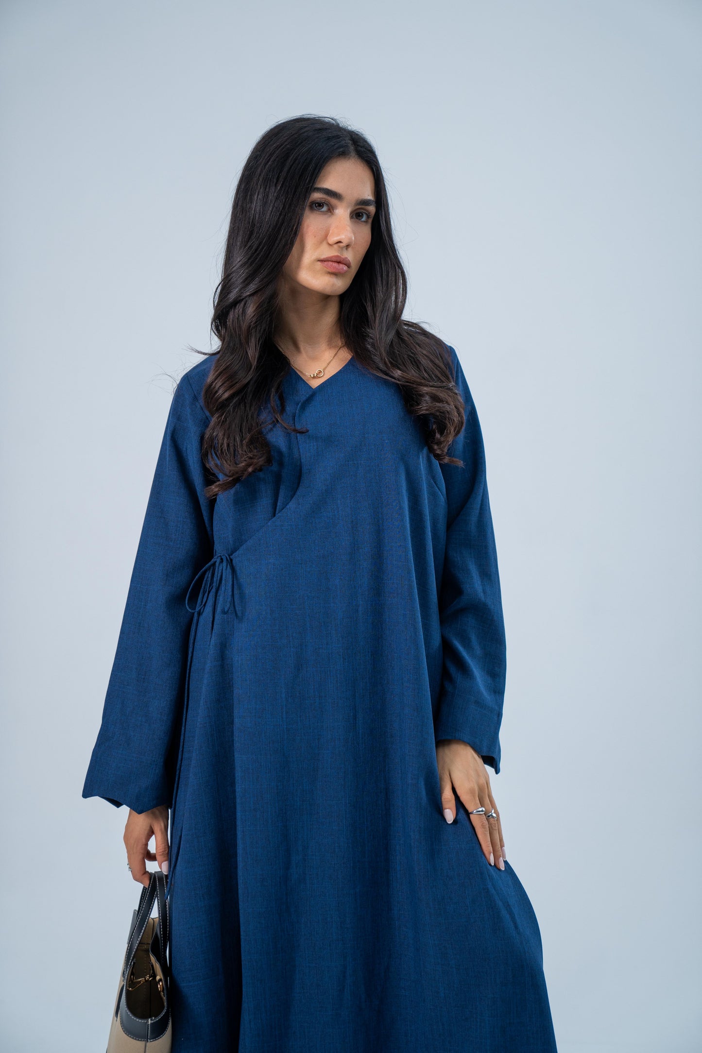 RAHMA — Bow-Tie Linen Abaya (Glacier Blue)