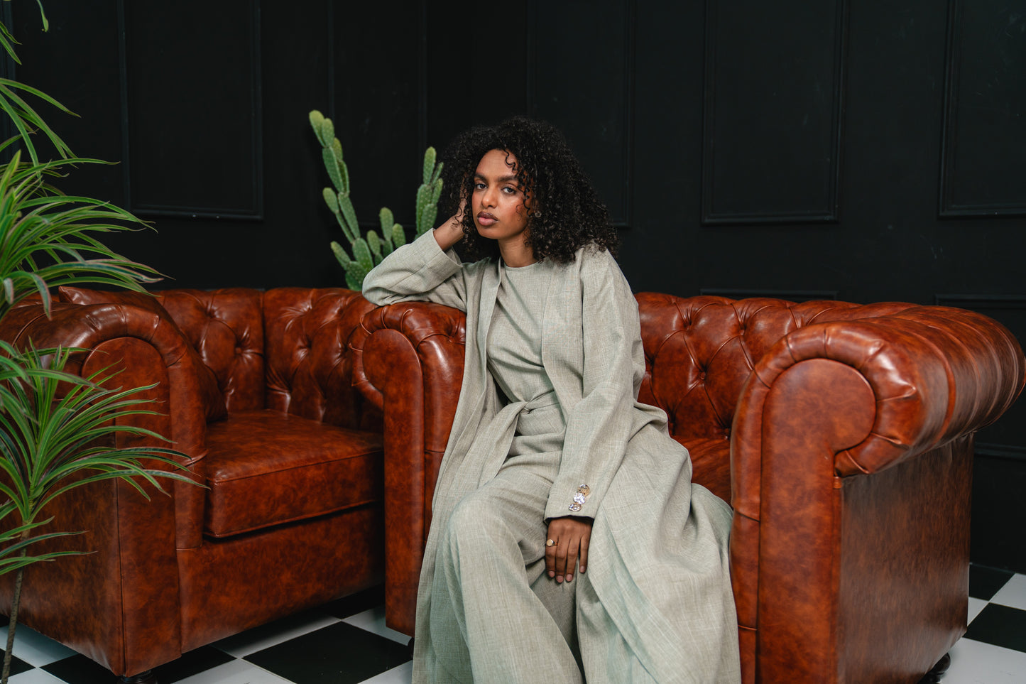 ALWAN — Three-Piece Set (Macchiato brown)